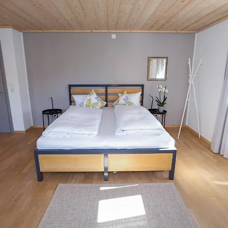 아파트 Obergeschoss Mit 3 Schlafzimmer In Ruhiger Gegend Mader